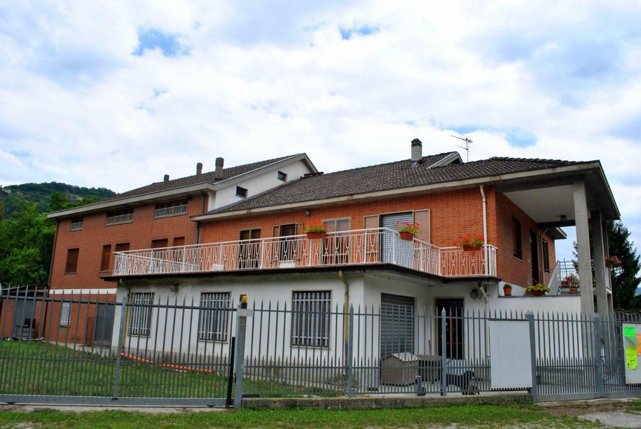 B&B Le Coccinelle Torre Bormida Екстериор снимка