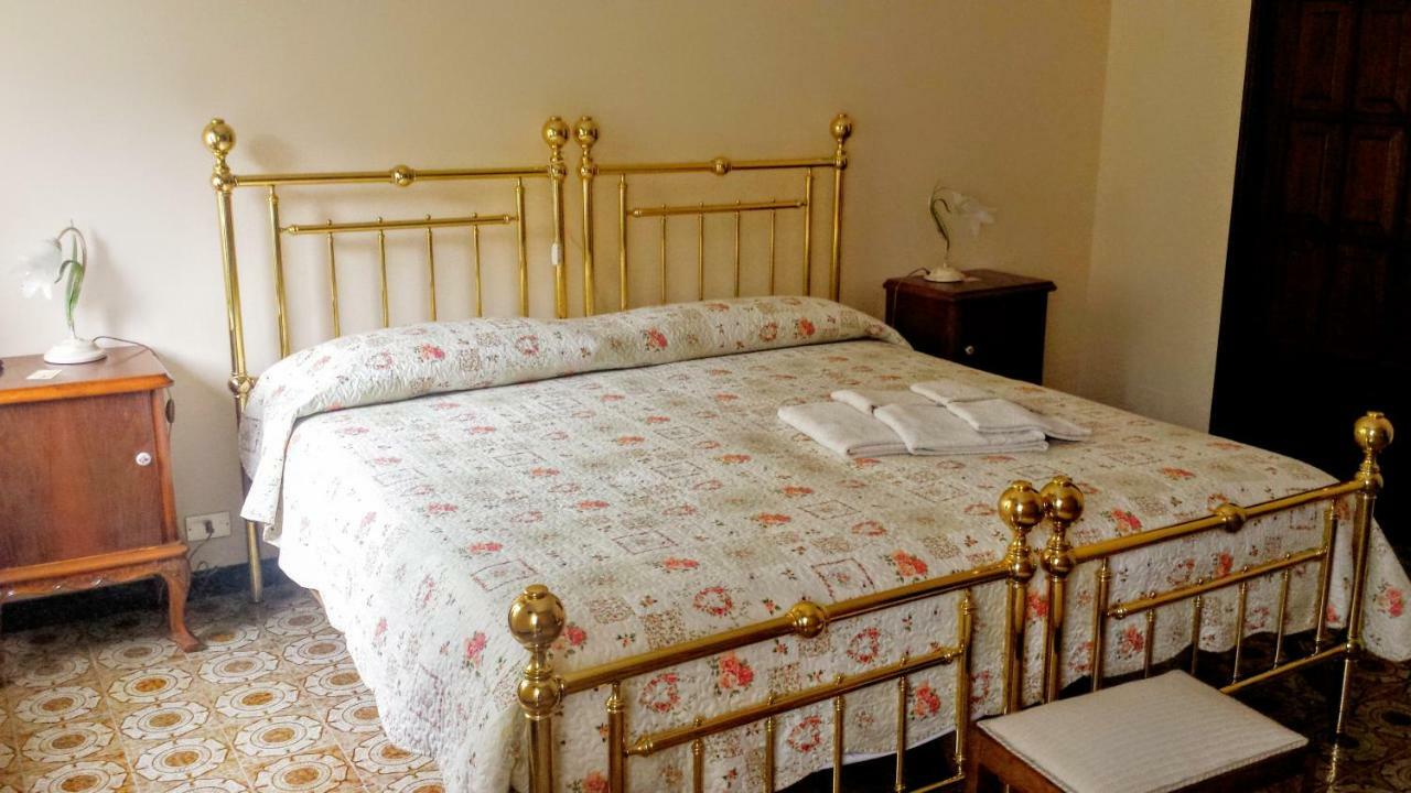 B&B Le Coccinelle Torre Bormida Екстериор снимка