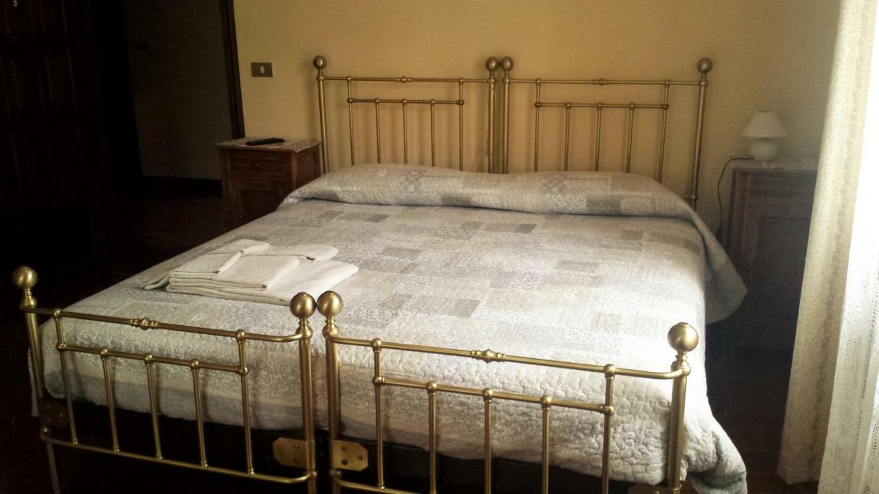 B&B Le Coccinelle Torre Bormida Екстериор снимка